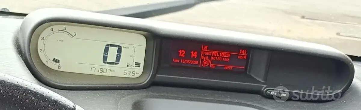 Usata Citroën C3 Picasso 99 CV (72 kW) 2016 Grigio Monovolume