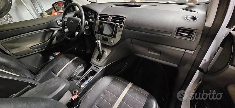 Usata Ford Kuga 163 CV (119 kW) 2011 Bianco SUV