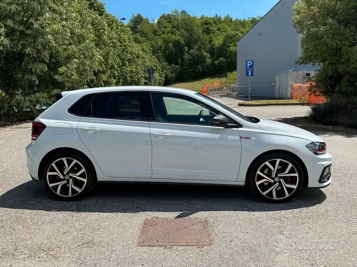 Usata VW Polo GTI 200 CV (147 kW) 2019 Bianco Utilitaria