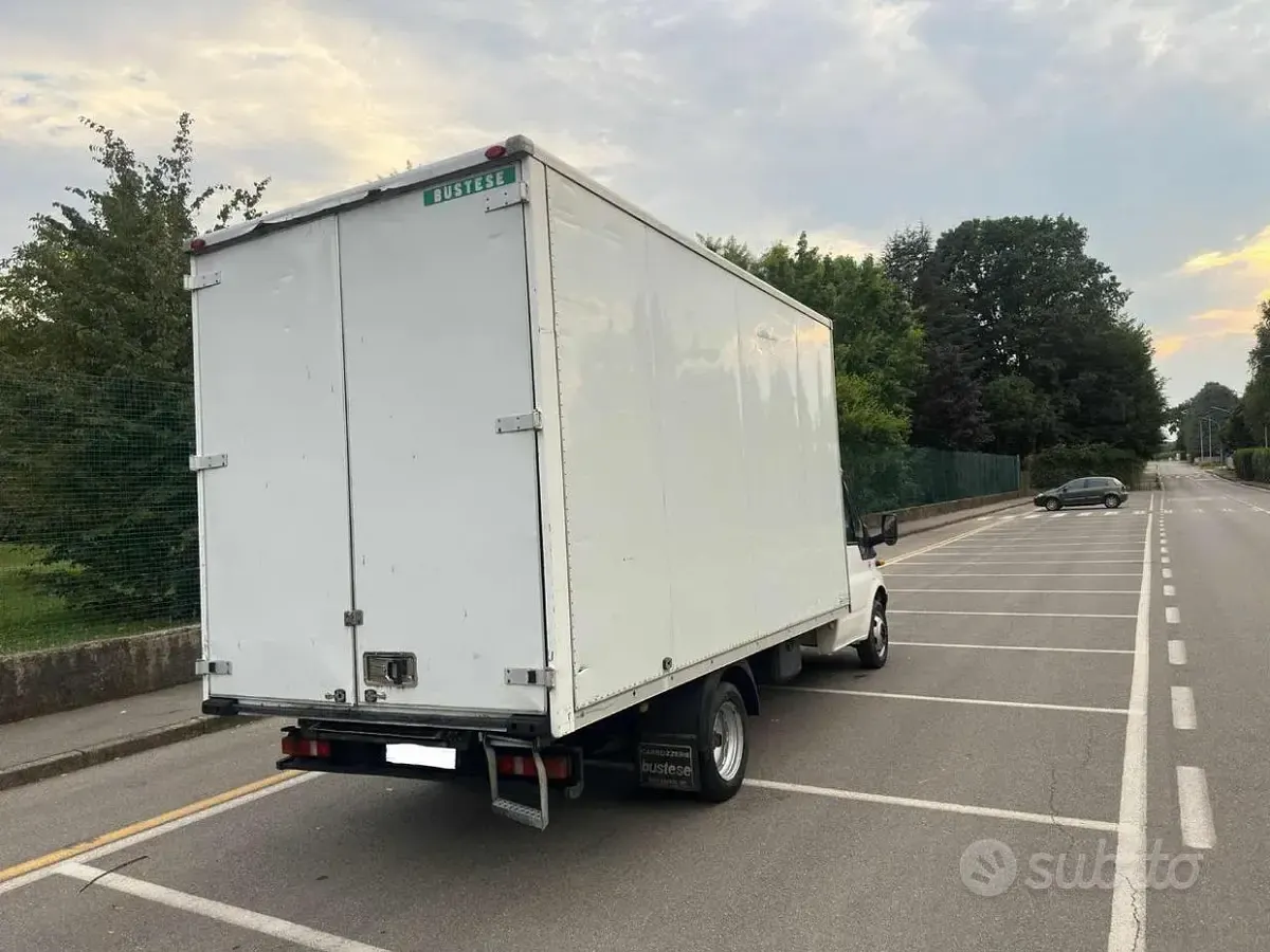 Usata Ford Transit 125 CV (91 kW) 2004 Bianco Furgone