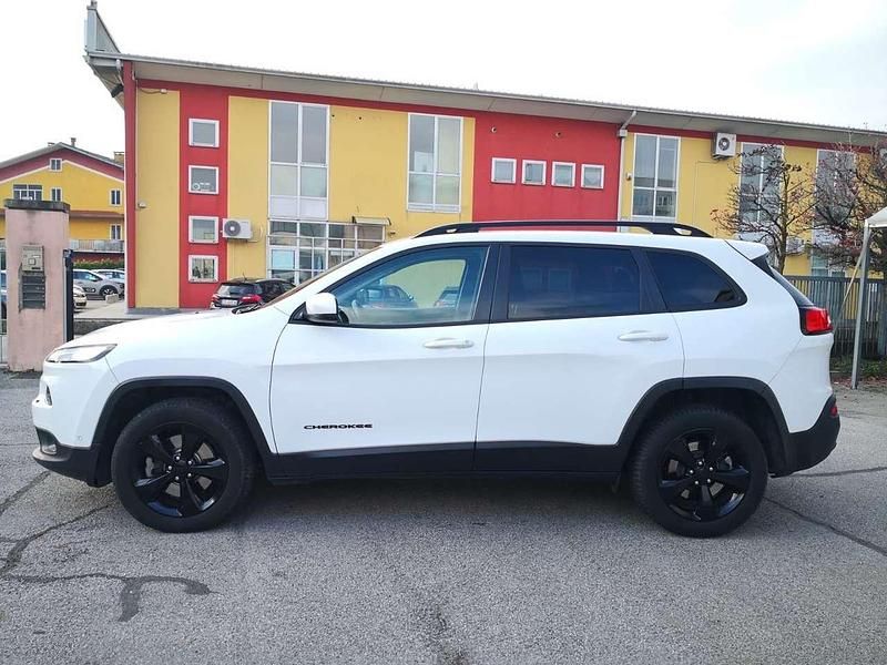 Usata Jeep Cherokee Night Eagle 200 CV (147 kW) 2016 Bianco SUV