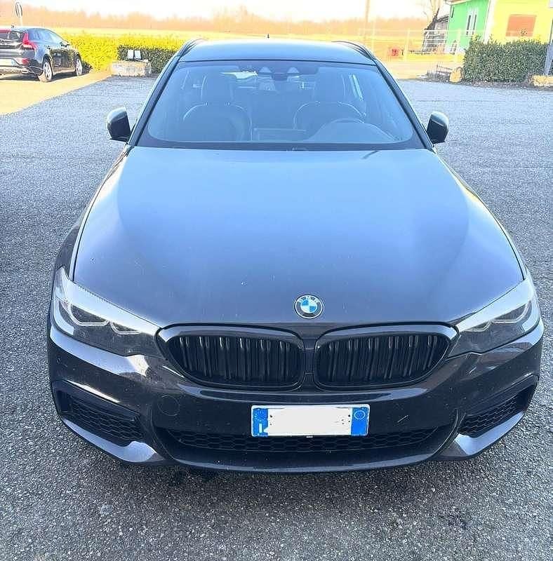 Nero Usata 2018 BMW 520 M Sport Station wagon | 19.500 € (Buon prezzo) - Immagine 1/4
