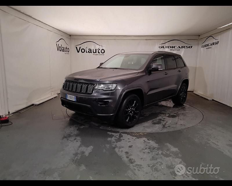 Grigio Usata 2017 Jeep Grand Cherokee Limited SUV | 20.700 € (Ottimo prezzo) - Immagine 1/4