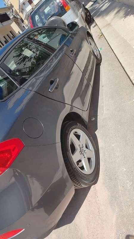 Usata Volvo V40 Momentum 114 CV (83 kW) 2013 Station wagon