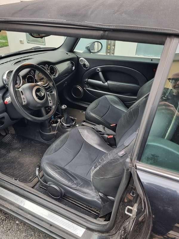 Usata Mini Cooper Cabriolet 116 CV (85 kW) 2007 Cabrio