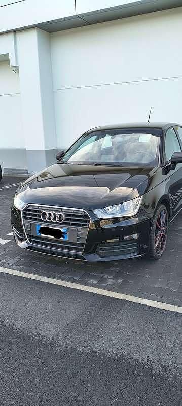 Usata Audi A1 Sportback Ambiente 82 CV (60 kW) 2016 Nero Utilitaria