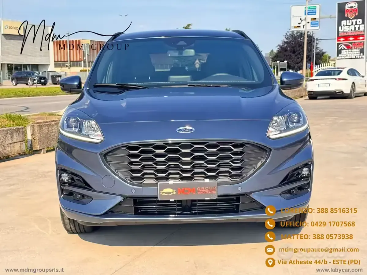 Usata Ford Kuga ST-Line 150 CV (110 kW) 2023 Blu/azzurro SUV