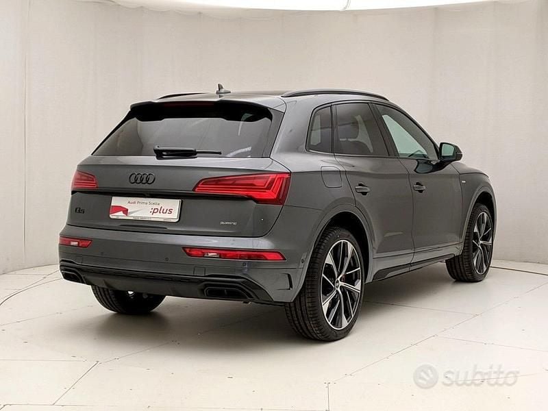Usata Audi Q5 Ambiente 367 CV (269 kW) 2023 Grigio SUV
