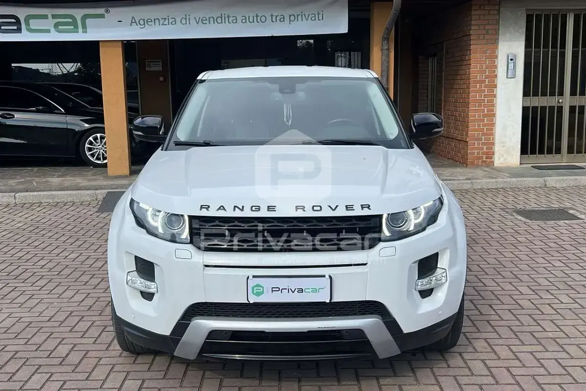 Usata Land Rover Range Rover evoque Dynamic 190 CV (139 kW) 2011 Bianco SUV