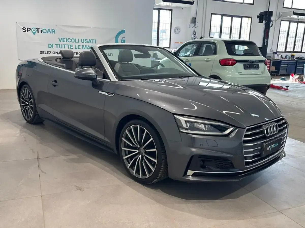 Usata Audi A5 S-Line 190 CV (139 kW) 2019 Grigio Coupé