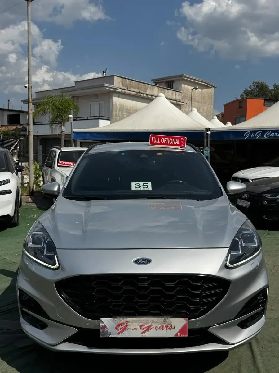 Usata Ford Kuga ST-Line X 190 CV (139 kW) 2020 Argento SUV