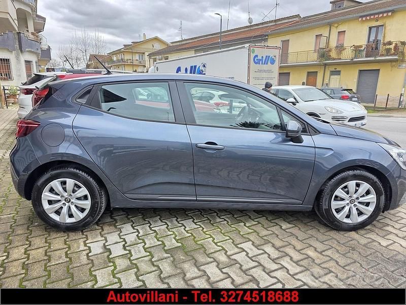 Usata Renault Clio V 85 CV (62 kW) 2020 Blu Utilitaria