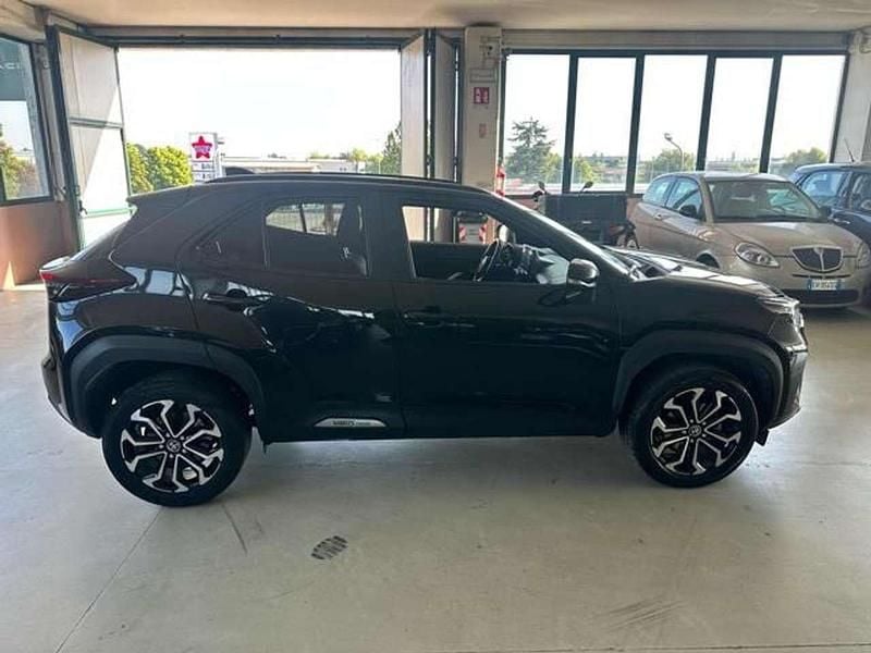 Usata Toyota Yaris Cross Trend 92 CV (67 kW) 2024 Nero SUV