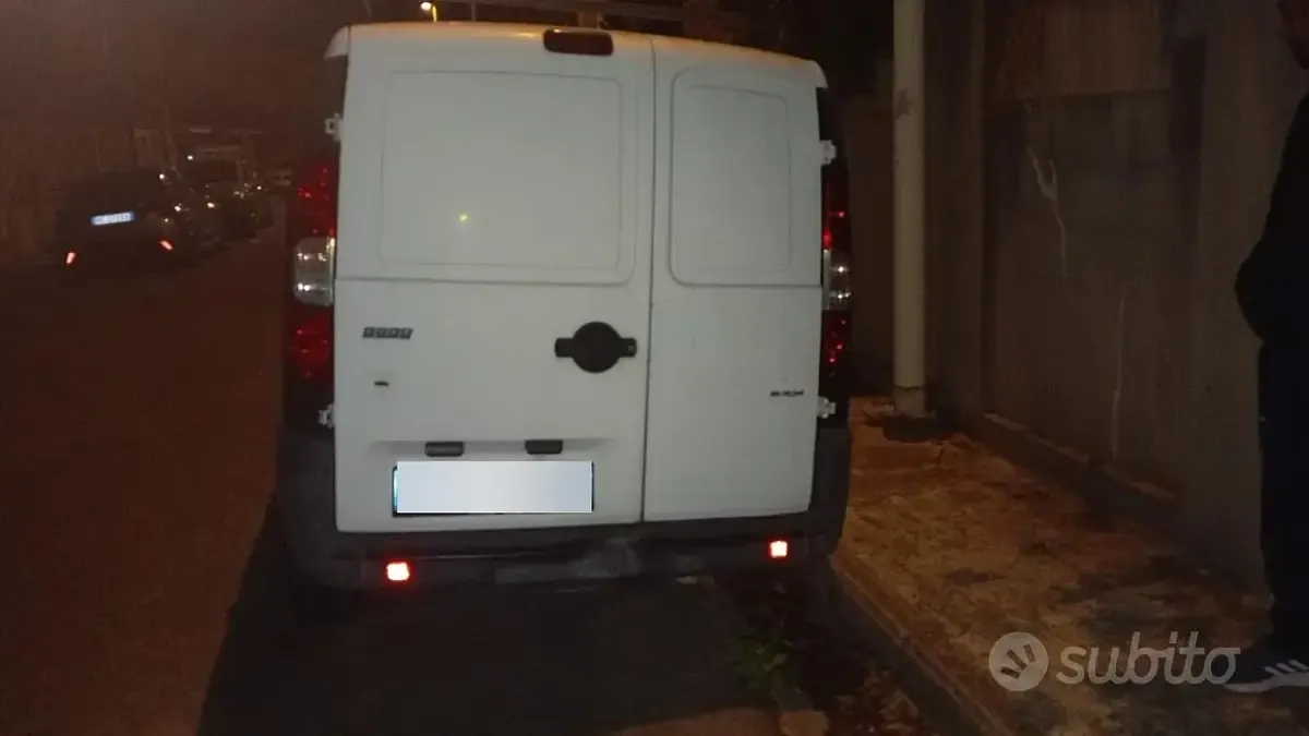 Usata Fiat Doblò 105 CV (77 kW) 2007 Monovolume