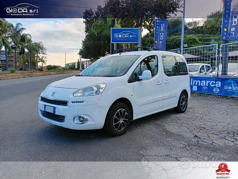 Usata Peugeot Partner Tepee Active 115 CV (84 kW) 2015 Bianco Monovolume