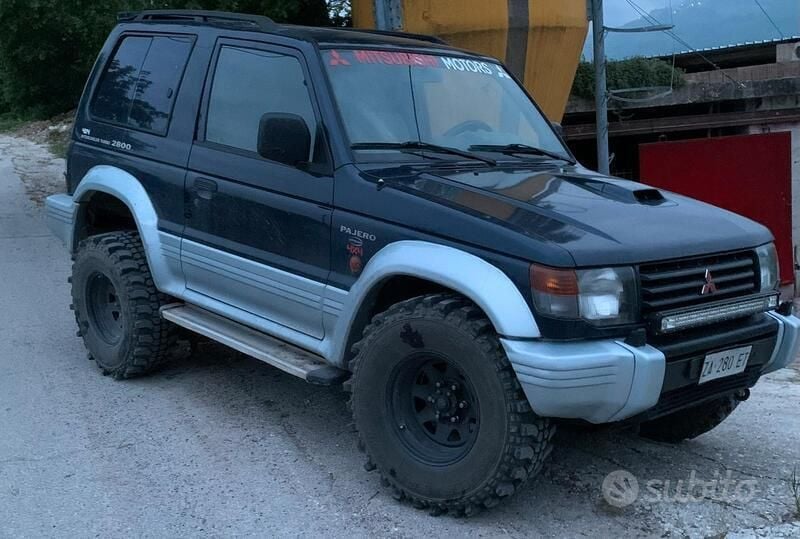 Usata 1996 Mitsubishi Pajero SUV | 10.500 € - Immagine 1/4