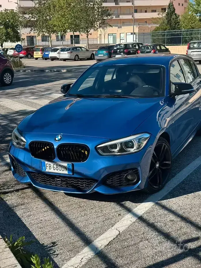 Usata BMW 120 M Sport 190 CV (139 kW) 2015 Bluazzurro Utilitaria