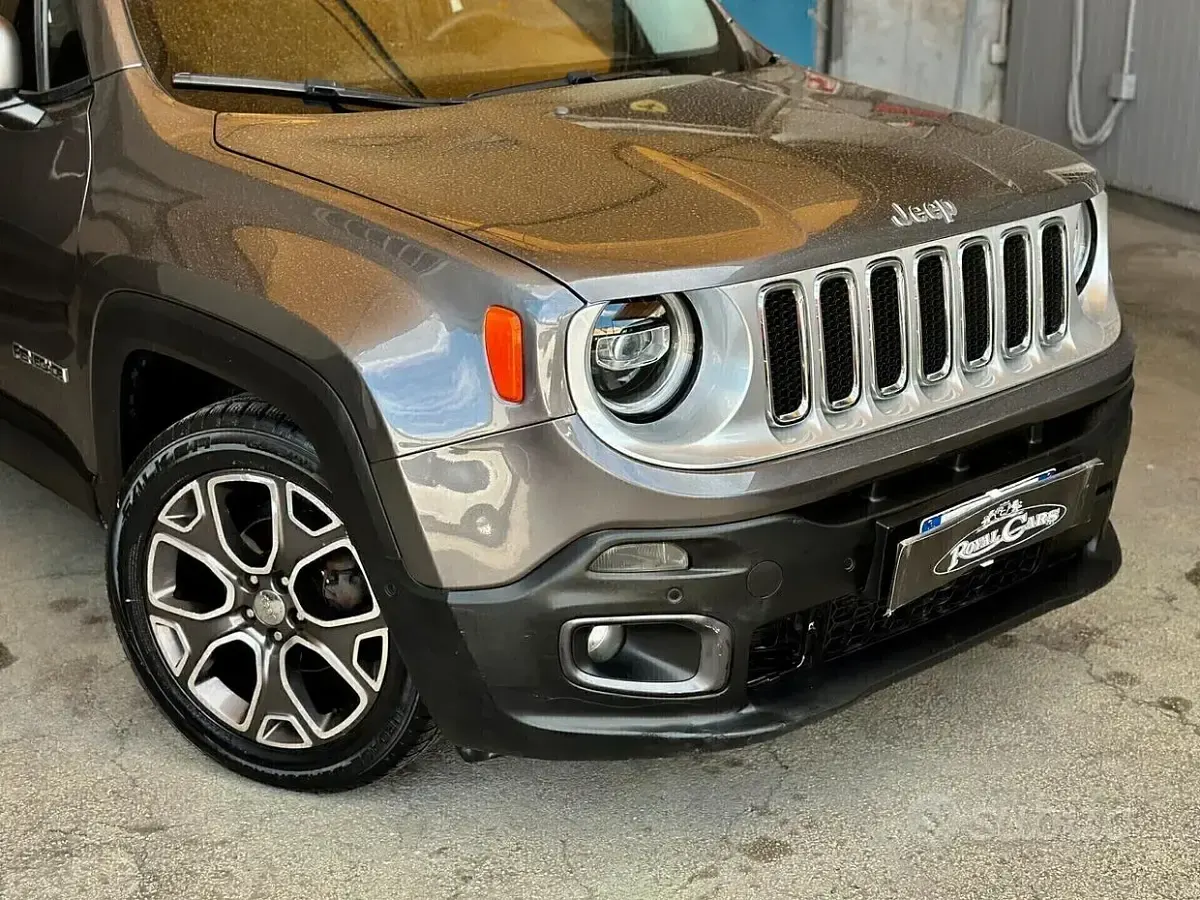 Usata Jeep Renegade Limited 120 CV (88 kW) 2017 Grigio SUV