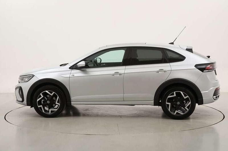 Usata VW Taigo R-line 116 CV (85 kW) 2025 Argento SUV