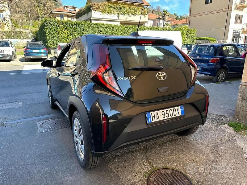 Nuova Toyota Aygo X Active 72 CV (52 kW) 2025 Nero SUV