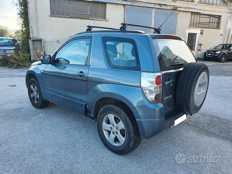 Usata Suzuki Grand Vitara 129 CV (94 kW) 2007 Grigio Station wagon