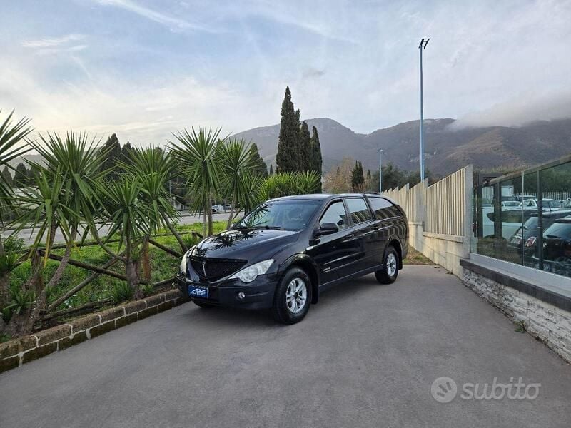 Nessuno(met.) Usata 2011 Ssangyong Actyon SUV | 6950 € (Cara) - Immagine 1/2