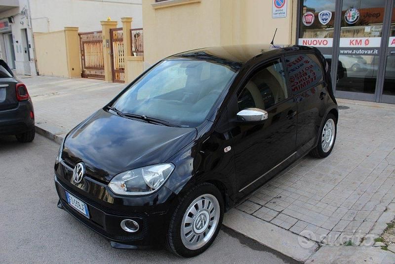 Usata VW up! high up! 75 CV (55 kW) 2016 Nero Utilitaria