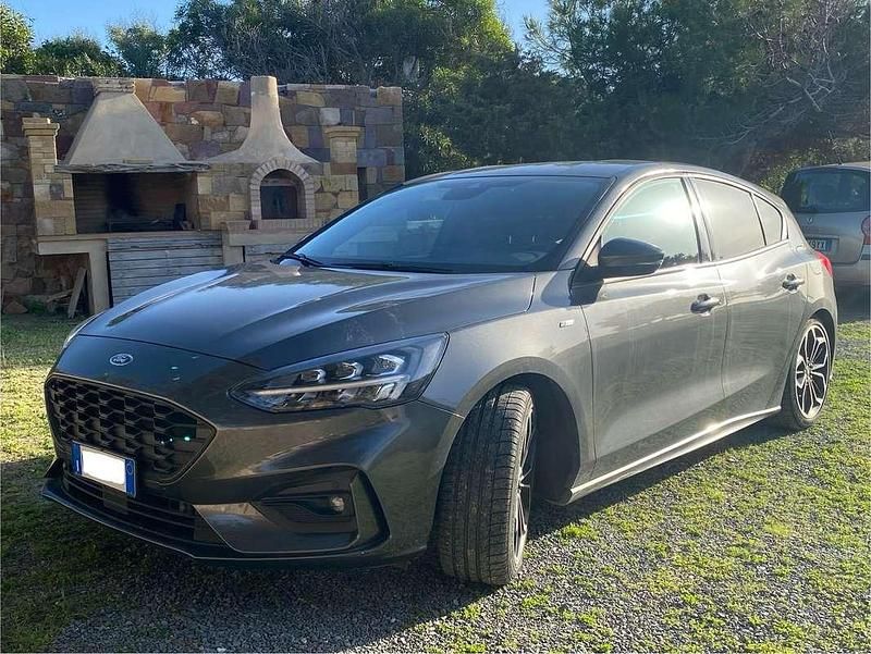 Usata Ford Focus ST-Line 125 CV (91 kW) 2019 Grigio Berlina
