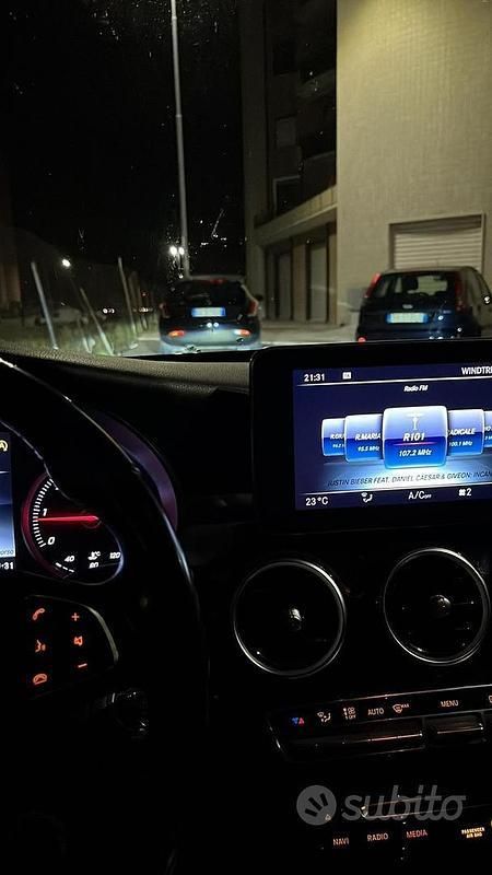 Usata Mercedes C220 170 CV (125 kW) 2016 Nero Berlina