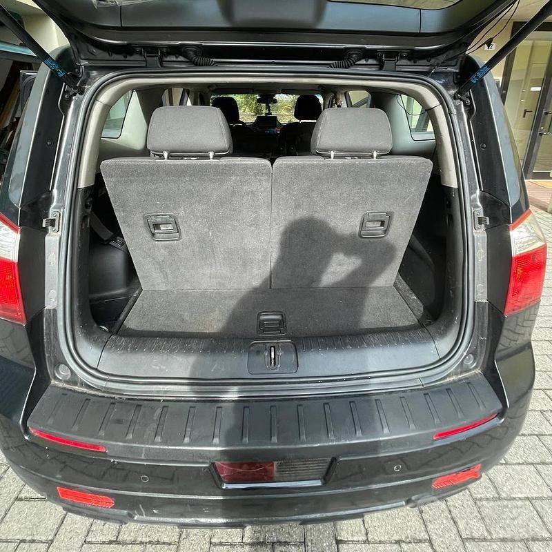 Usata Chevrolet Orlando 130 CV (95 kW) 2011 Nero Monovolume