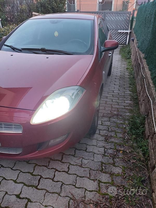 Usata Fiat Bravo 120 CV (88 kW) 2012 Utilitaria