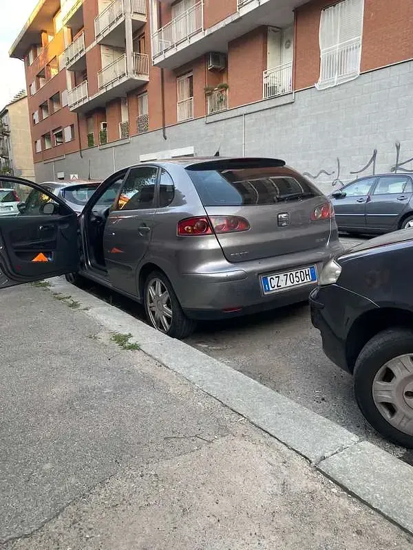 Usata Seat Ibiza Reference 69 CV (50 kW) 2006 Utilitaria