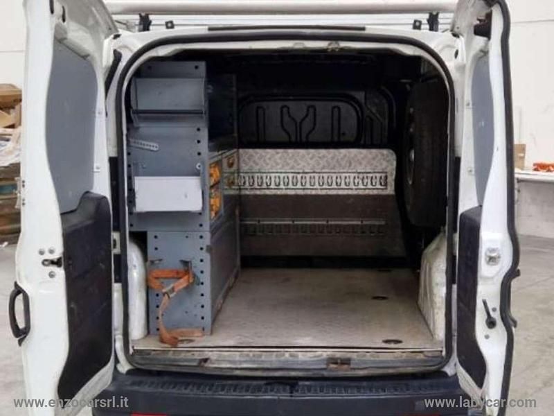 Usata Fiat Doblò 95 CV (69 kW) 2011 Bianco Monovolume