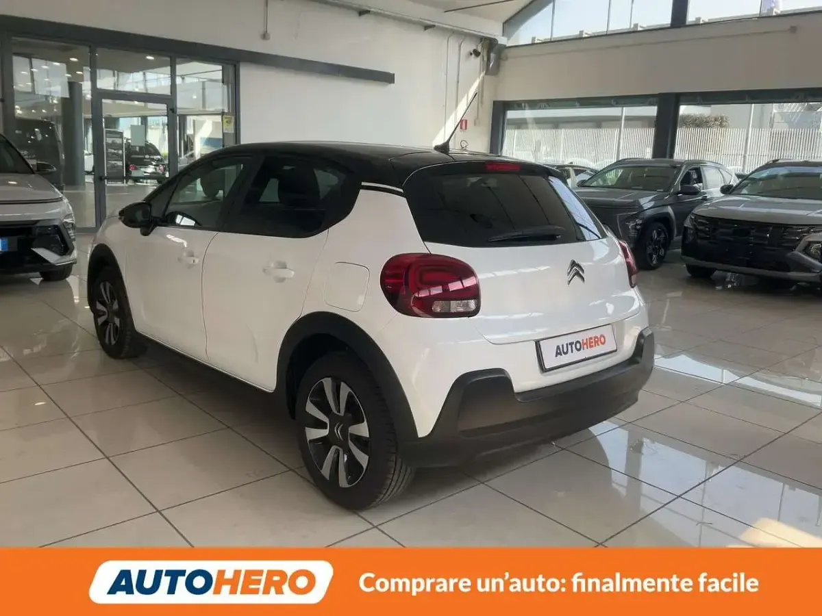 Usata Citroën C3 Feel 102 CV (75 kW) 2023 Bianco Utilitaria
