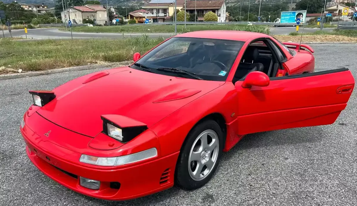Usata Mitsubishi 3000 GT 286 CV (210 kW) 1996 Rosso Coupé
