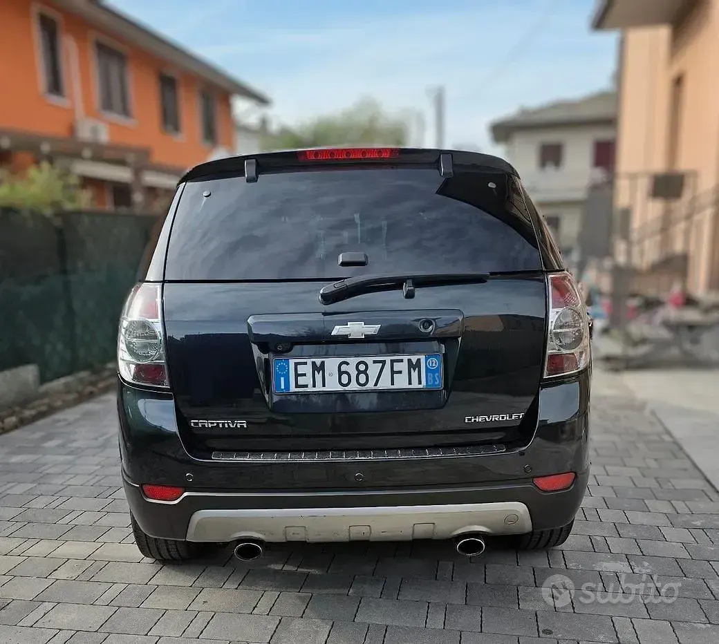Usata Chevrolet Captiva 184 CV (135 kW) 2012 Nero SUV