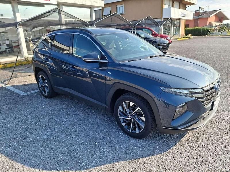 Usata Hyundai Tucson 150 CV (110 kW) 2022 Grigio petrolio met SUV