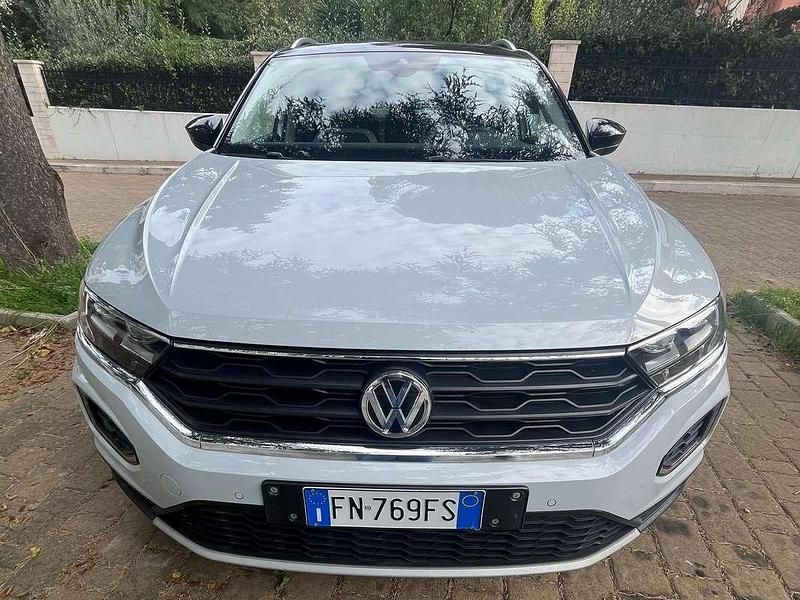 Usata VW T-Roc Advance 150 CV (110 kW) 2018 Bianco SUV