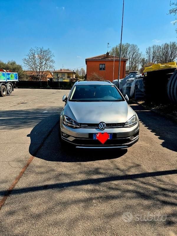 Usata VW Golf Alltrack 184 CV (135 kW) 2015 Grigio Station wagon