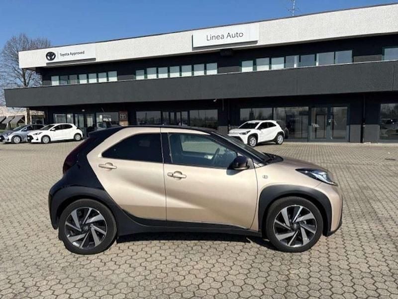 Usata Toyota Aygo X Trend 72 CV (52 kW) 2024 Other SUV