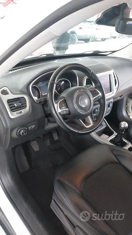 Usata Jeep Compass 120 CV (88 kW) 2018 Bianco SUV