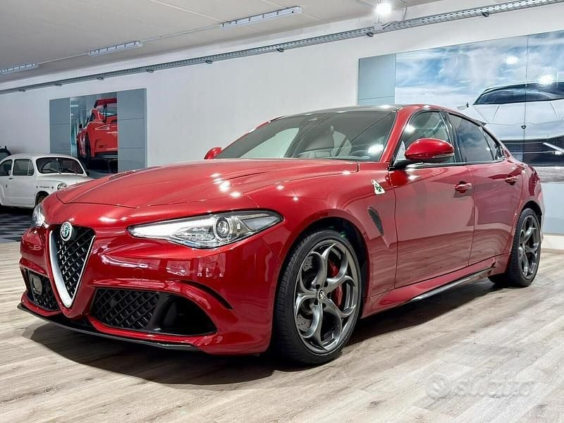 Usata Alfa Romeo Giulia Quadrifoglio 510 CV (375 kW) 2017 Rosso Berlina