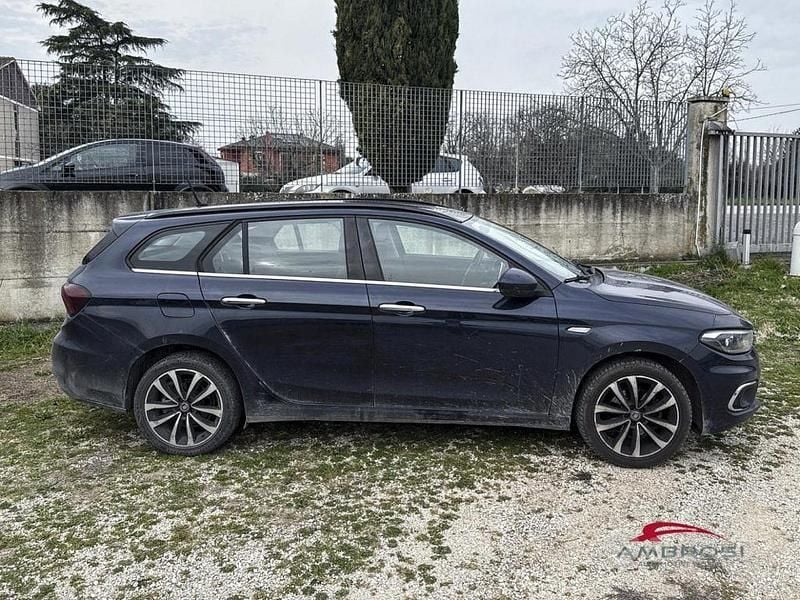 Usata Fiat Tipo Lounge 119 CV (87 kW) 2018 Blu Station wagon