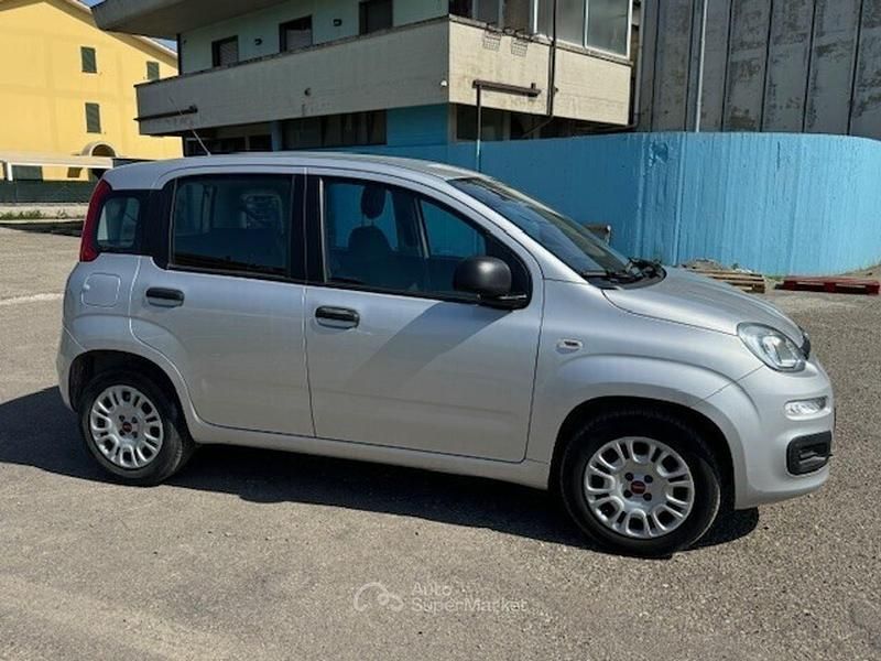 Usata Fiat Panda Easy 69 CV (50 kW) 2017 Argento Utilitaria