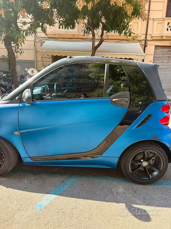 Usata Smart ForTwo Cabrio 71 CV (52 kW) 2011 Bluazzurro Cabrio