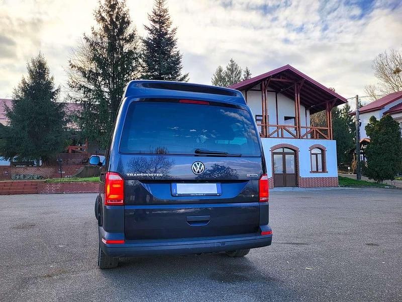 Usata VW Transporter 150 CV (110 kW) 2018 Blu/azzurro Furgone