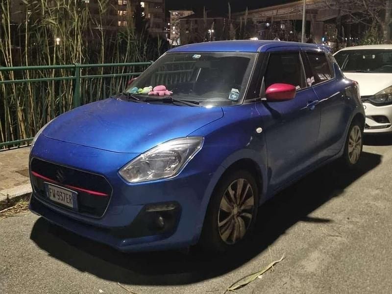Usata Suzuki Swift 90 CV (66 kW) 2019 Blu/azzurro Utilitaria
