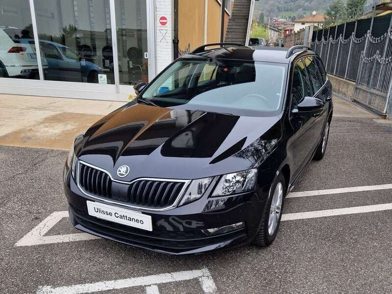 Usata Skoda Octavia Executive 116 CV (85 kW) 2019 Nero metallizzato Station wagon