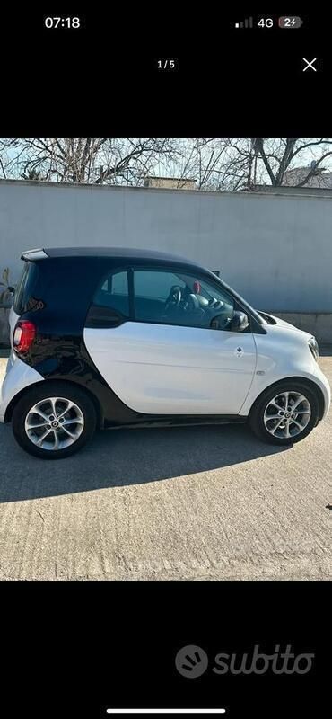 Usata Smart ForTwo Coupé 71 CV (52 kW) 2016 Utilitaria