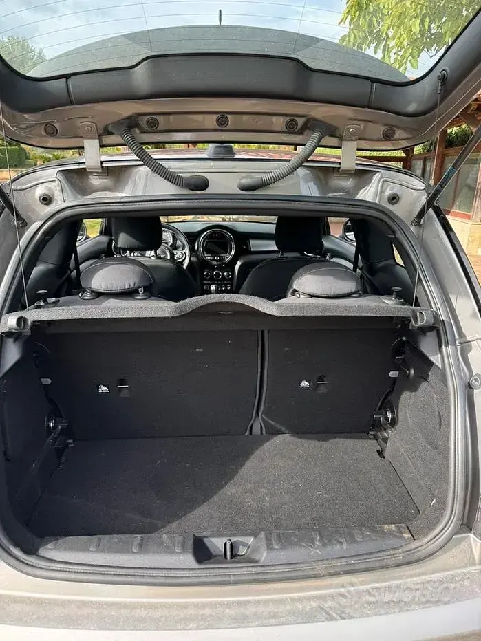 Usata Mini Cooper D 136 CV (100 kW) 2019 Utilitaria